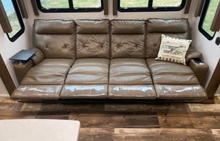 2021 Keystone RV Fuzion 424