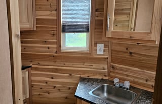 2022 ice castle fish house/camper