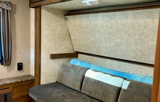 2015 Keystone Sprinter Campfire Edition