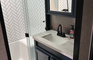 Desert Dream Getaway - 2022 Jayco Eagle 355MBQS