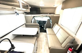 2025 BRAND NEW TOP RATE  FreeLander 27QB CHEV 4500