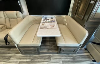 2021.5 Forest River RV Georgetown 7 Series 36K7