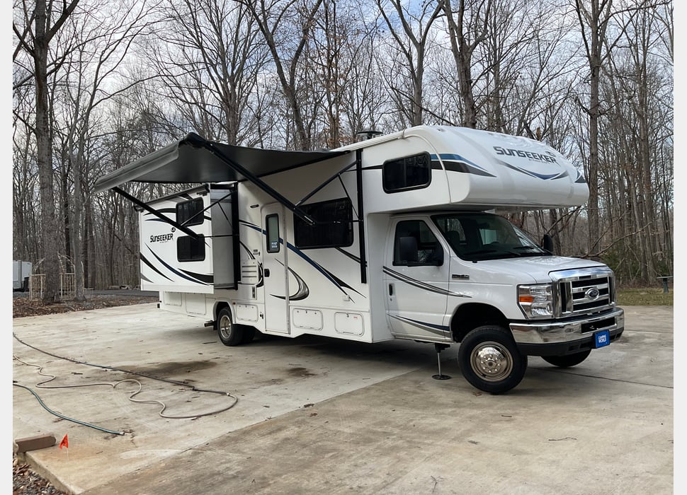 Class C Motor Home rentals in Fredericksburg