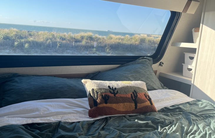 Double Bed Window