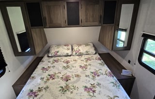 Your home on wheals!!! Perfect for your family