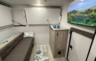 2025 Silver Lake 3250QB -King Master + 2ND Bedroom