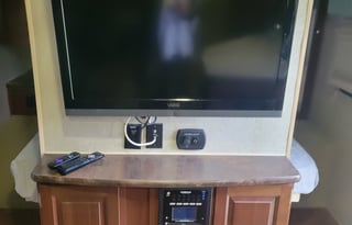 Cozy Furnished Bunkhouse- No Stress Delivery Only