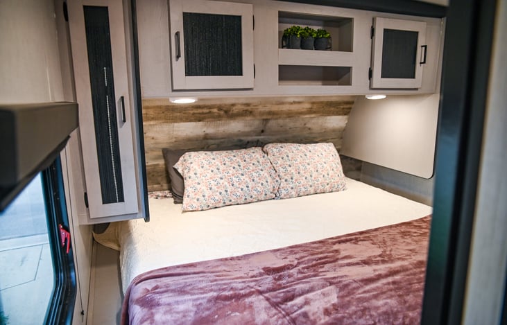 Our master bedroom offers plenty of closet space and storage room, ensuring you have all the room you need for your belongings and a clutter-free retreat.