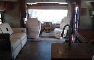 2015 Winnabago 36z Itasca Sunova