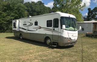 2003 Coachmen  Sportscoach Cross Country