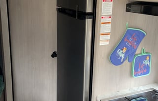 2022 Dutchmen RV Coleman Lantern LT Series 274BH