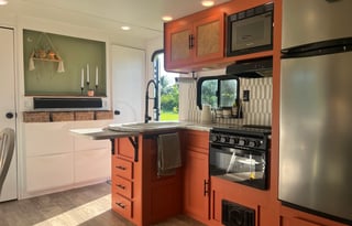 Cozy Designer RV | 2BR Hideaway
