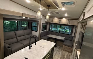 Ultimate Luxury RV Stay 2023 Stationary & Stocked