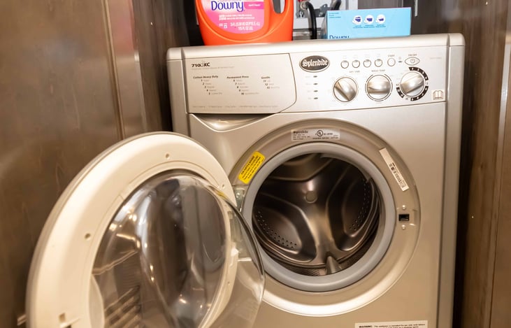 Washer and dryer combo