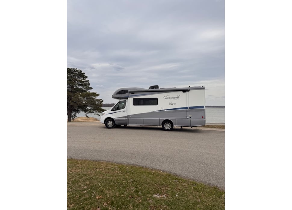 Class C Motor Home rentals in Alexandria
