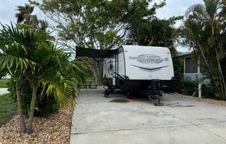 RV Delivery Daytona | Jeep Beach 4–5 Adults