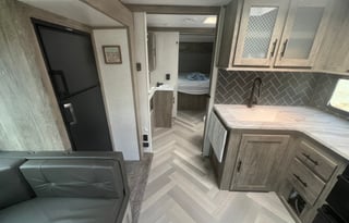 The Cozy Glen Getaway