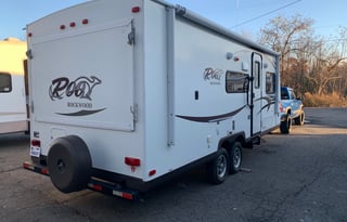 Rockwood Roo 233s