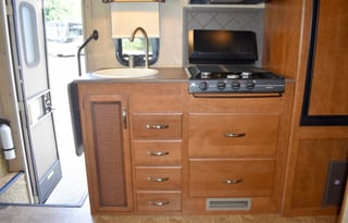 2014 Thor Motor Coach Vegas 24 1