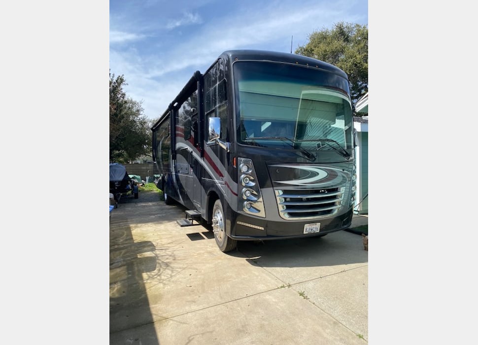 Class A Motor Home rentals in Ontario