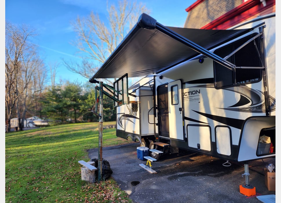 Fifth Wheel rentals in Westtown