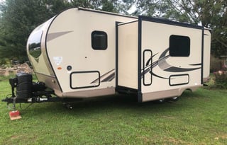 2018 Forest River Rockwood HAL679
