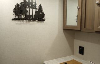 17 ft Travel trailer (20 ft overall) under 4k lbs