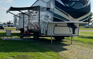 Modern Bunk House, Kid/Pet Approved