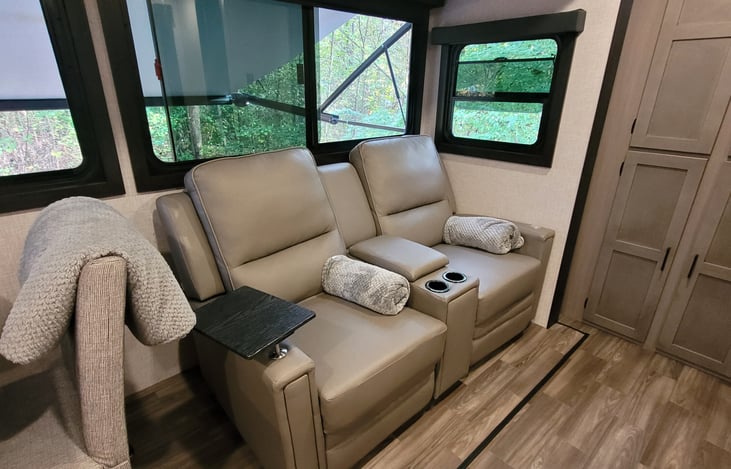 heat and massage chairs