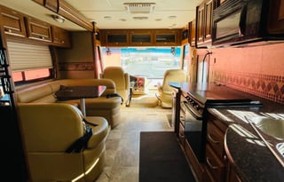 2013 Thor Motor Coach Daybreak 28PD