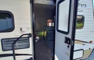 2016 Coachmen RV Clipper Ultra-Lite 17BH