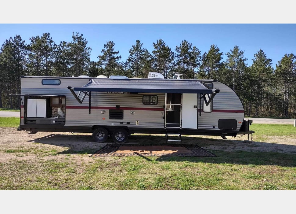 Travel Trailer rentals in Mikado