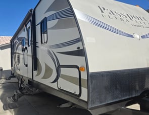 Keystone RV Cougar 330RBK