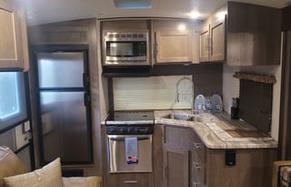 2019 Forest River RV Surveyor 251RKS