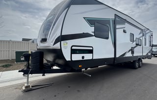 "Ultimate Toy Hauler Getaway / Sleeps & Hauls"