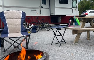 The Snow’s Family Fun Pet Friendly Class A