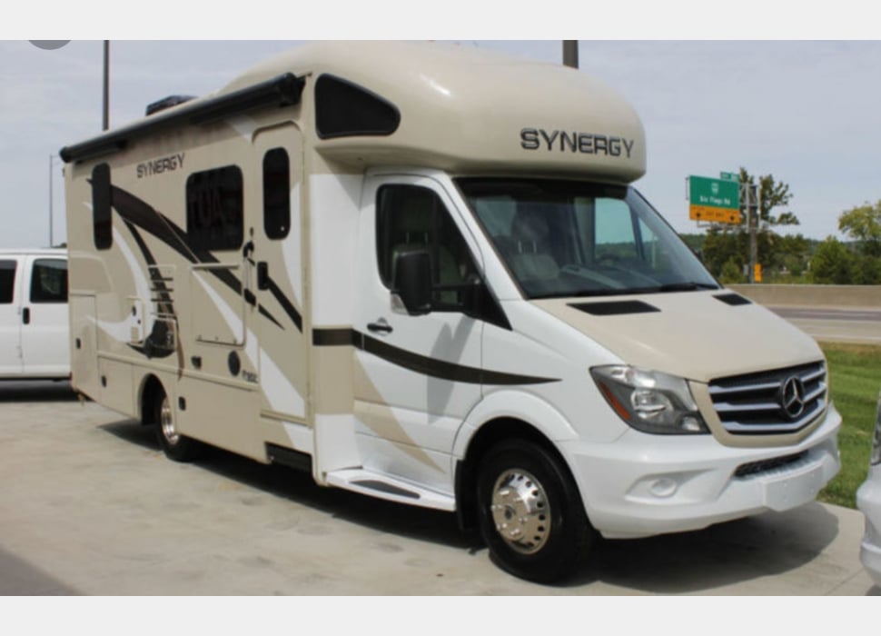 Class C Motor Home rentals in Boerne