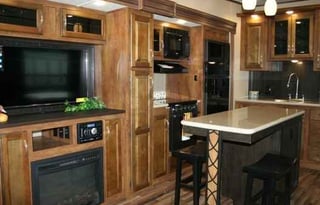 2 bedroom Mid Bunkhouse Fifth Wheel