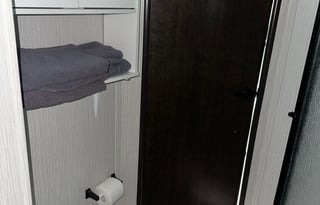 Explore in Comfort: 2020 Heartland 27RKS