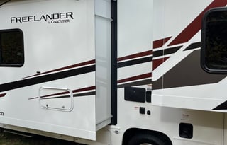 2023 Coachmen RV Freelander 26DS Ford 450