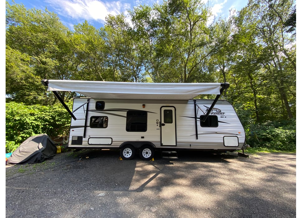Travel Trailer rentals in Bourne