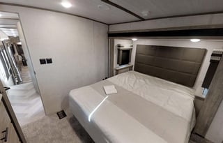 2019 Forest River Wildwood Heritage GLen 370BL