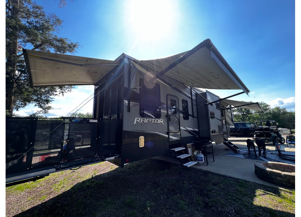 Fifth Wheel rentals in Jackson