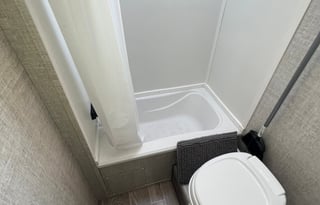 2021 Gulfstream Enlighten