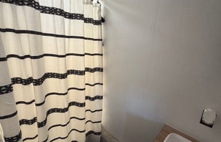 Clean, cozy, and roadtrip ready!
