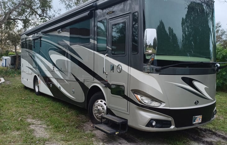 38.0 Phaeton 37 BH Class A Motor Home | RVshare