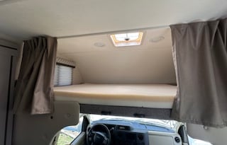 2024 Thor Motor Coach Coleman 28CM