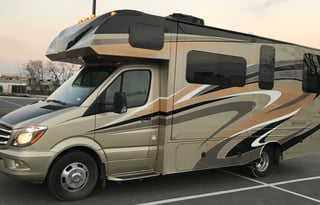 2016 Jayco Melbourne 24K - Easy to Drive