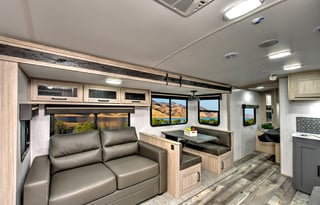 Family-friendly and spacious camper.