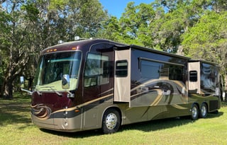 Entegra Luxury Motorcoach with Amenities Galore!